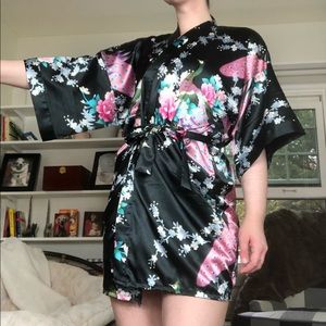 Silky Black/Pink Floral Kimono Robe